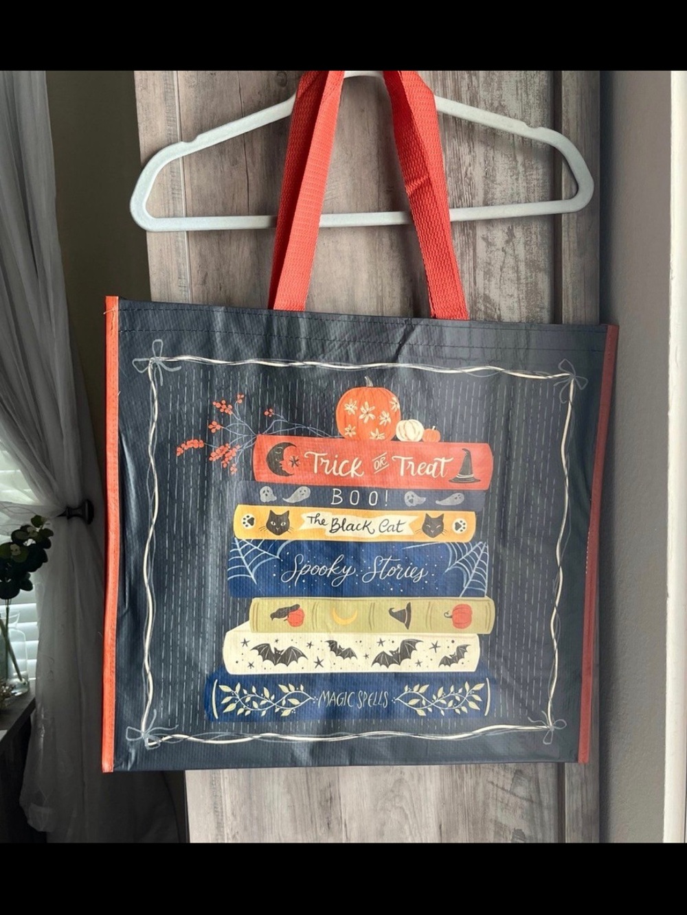 🎃 BRAND NEW Spooky Stories & Magic Spells Halloween Book Stack Tote Bag 📚